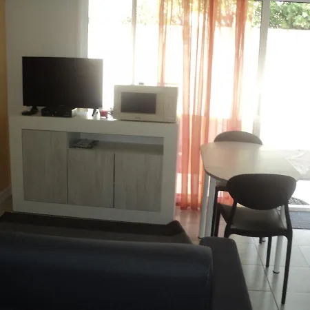 Mireille Apartman *