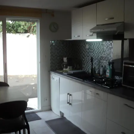 アパート Mireille Villedoux