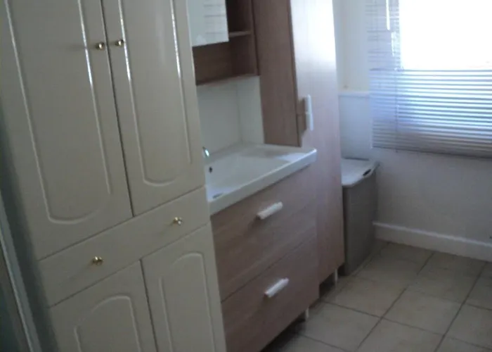 Mireille Apartman *